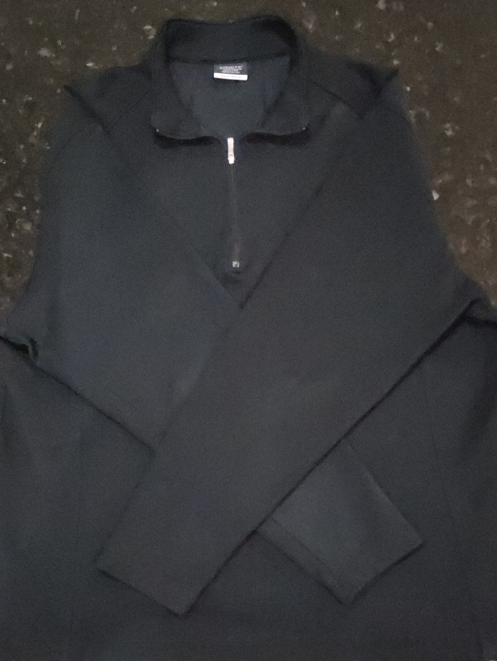 Nike-Golf Half-Zip Fleese Pullover In Black. Retails at $118 To $128 (See Pic)